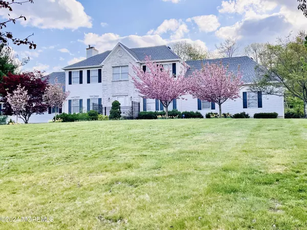 4 Emmons Drive, Millstone, NJ 08510