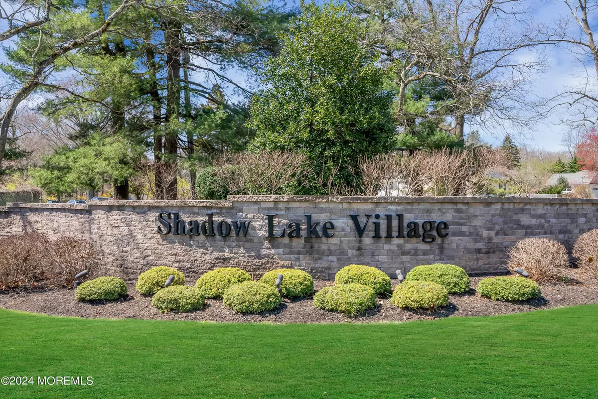 Red Bank, NJ 07701,175 Lexington Court