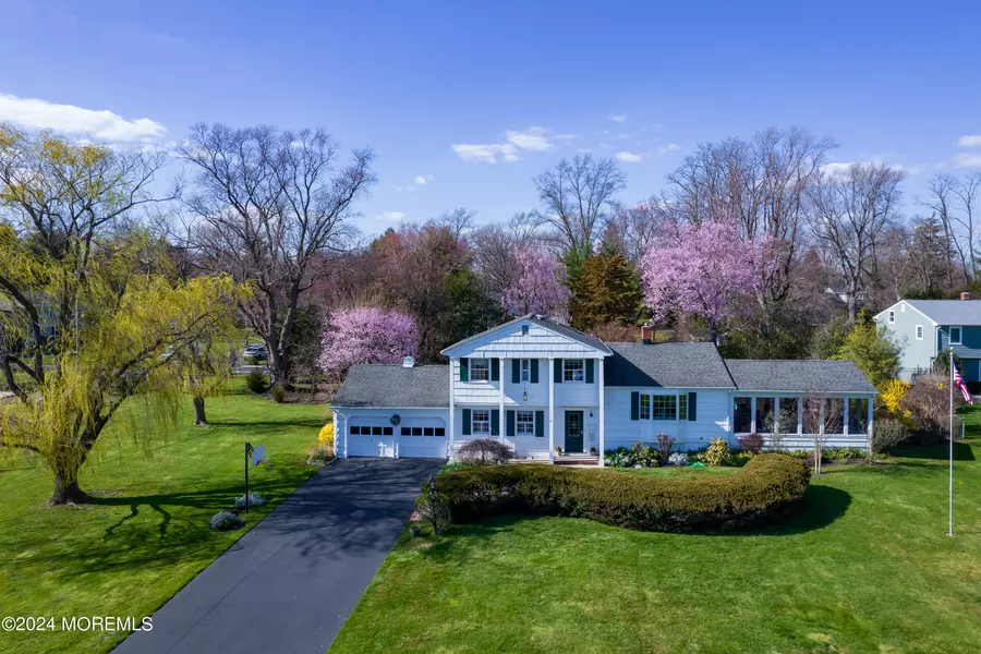 21 Rivers Edge Drive, Little Silver, NJ 07739