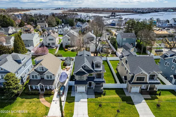 Brielle, NJ 08730,624 Cedarcrest Drive