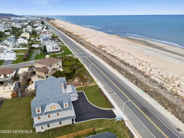 Monmouth Beach, NJ 07750,108 Ocean Avenue