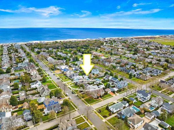 Sea Girt, NJ 08750,316 Philadelphia Boulevard