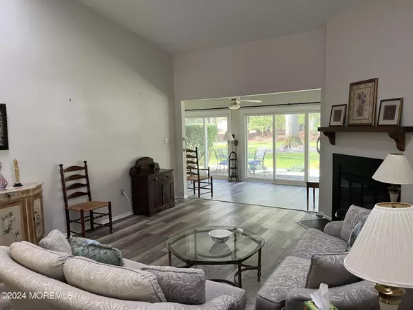 Red Bank, NJ 07701,101 Viburnum Terrace