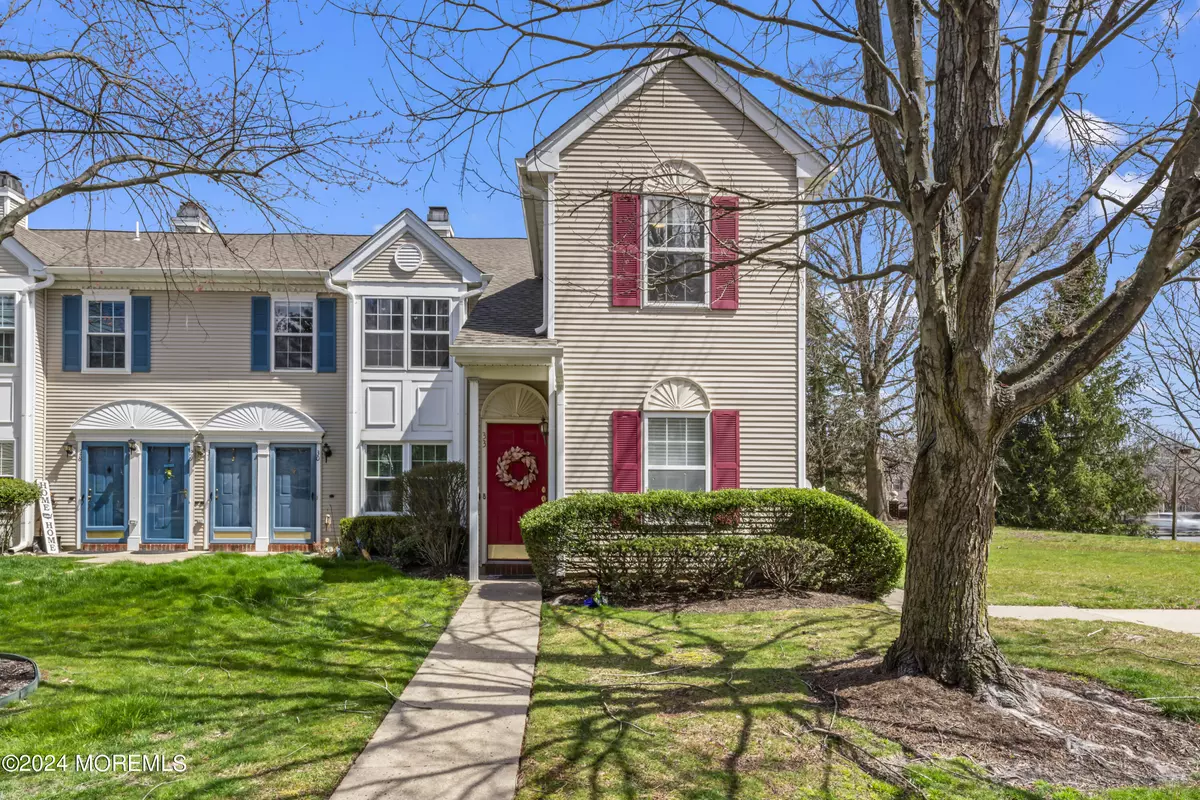 Holmdel, NJ 07733,33 Stagecoach Drive