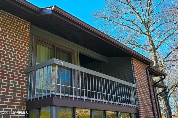 Red Bank, NJ 07701,73 Western Reach