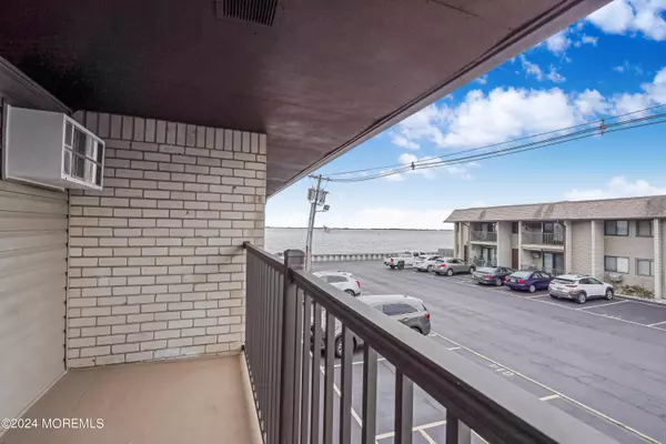 Highlands, NJ 07732,330 Shore Drive #13