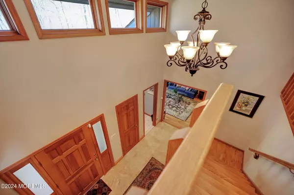 Millstone, NJ 08510,7 Fawn Way