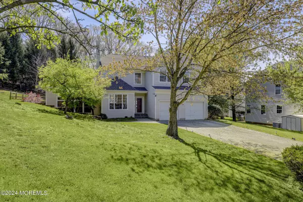 Marlboro, NJ 07746,33 Berkley Court