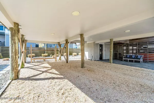 Sea Bright, NJ 07760,4 Atlantic Way