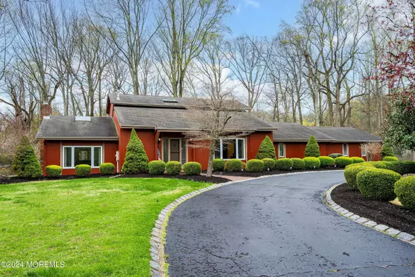 Holmdel, NJ 07733,61 Centerville Road