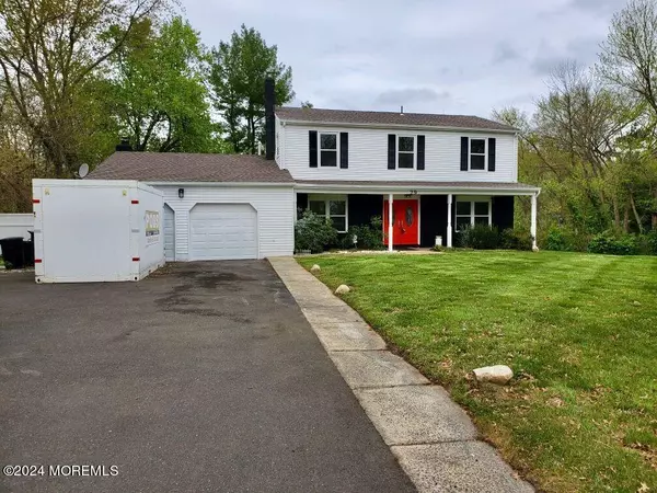 29 Willow Brook Road,  Freehold,  NJ 07728