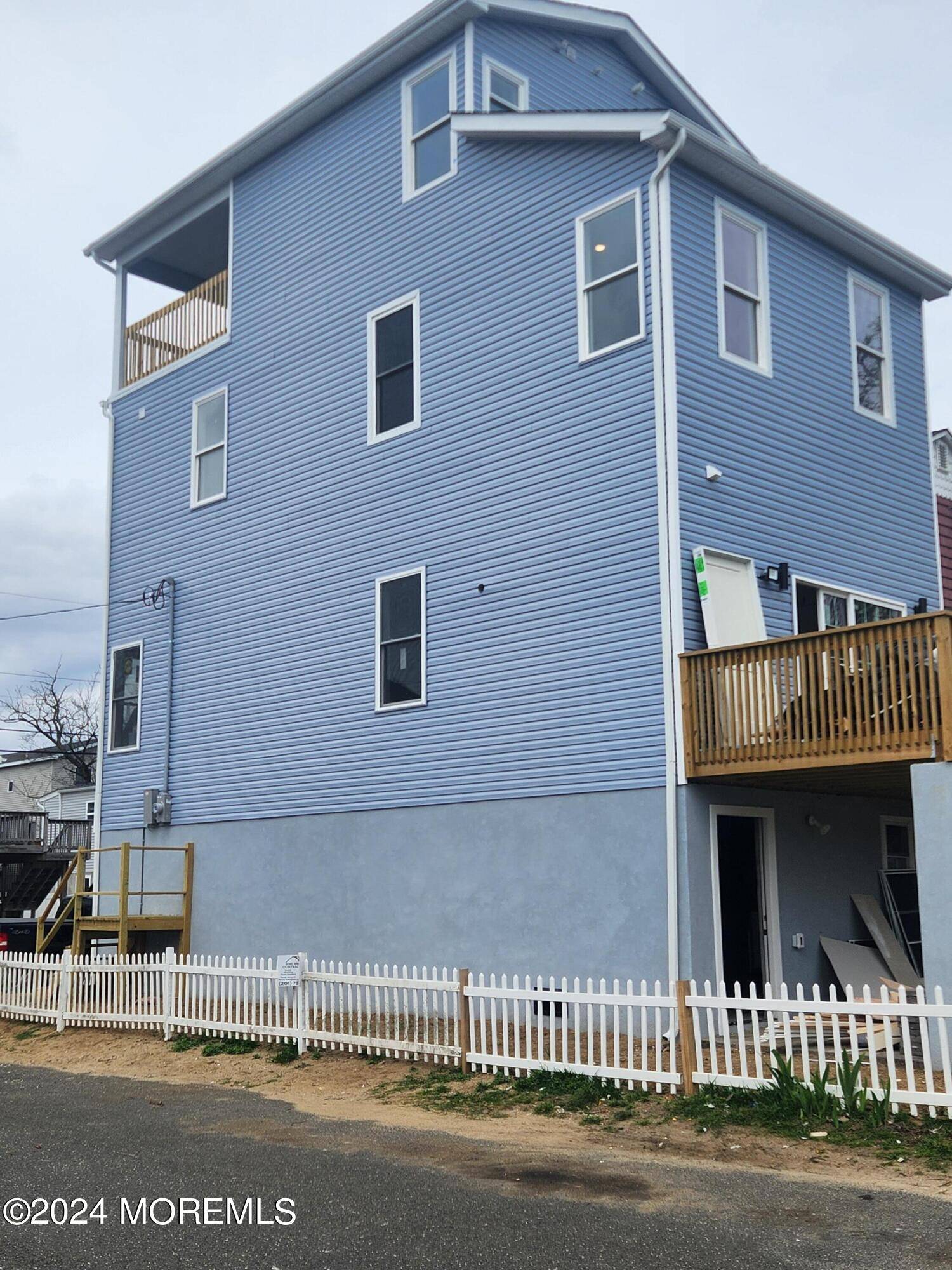 Highlands, NJ 07732,19 Barberie Avenue