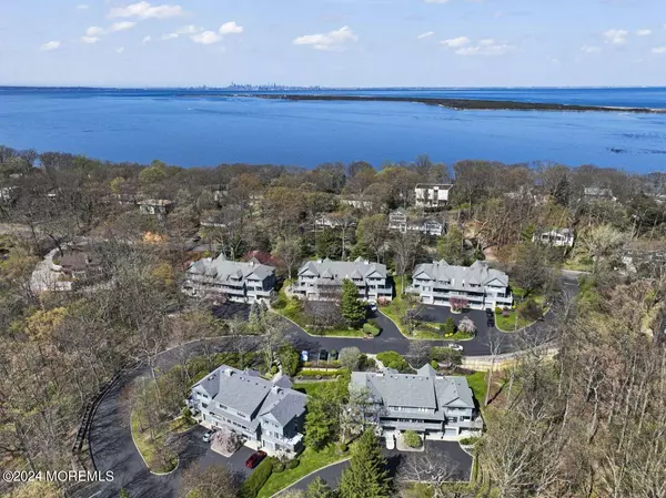 Atlantic Highlands, NJ 07716,305 E Highland Avenue