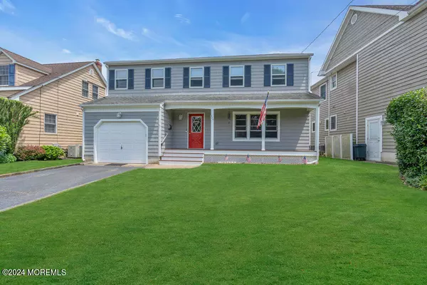 Point Pleasant Beach, NJ 08742,322 Curtis Avenue