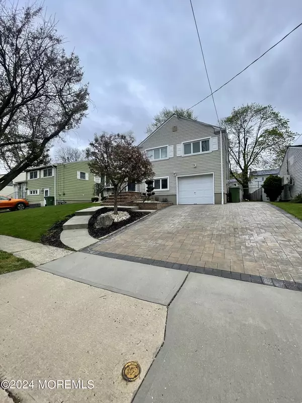 Parlin, NJ 08859,32 Campbell Drive