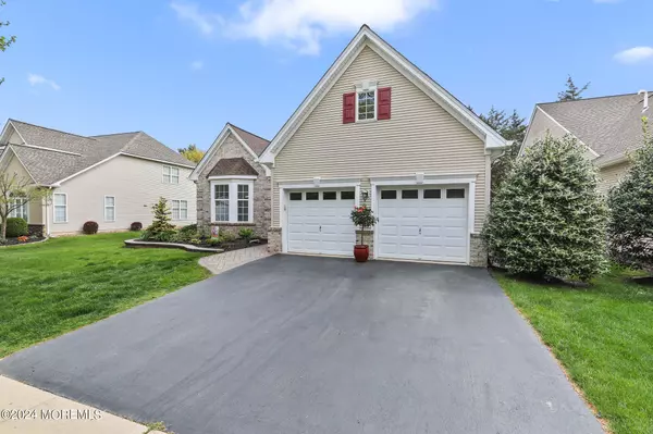 Robbinsville, NJ 08691,11 Marbella Court