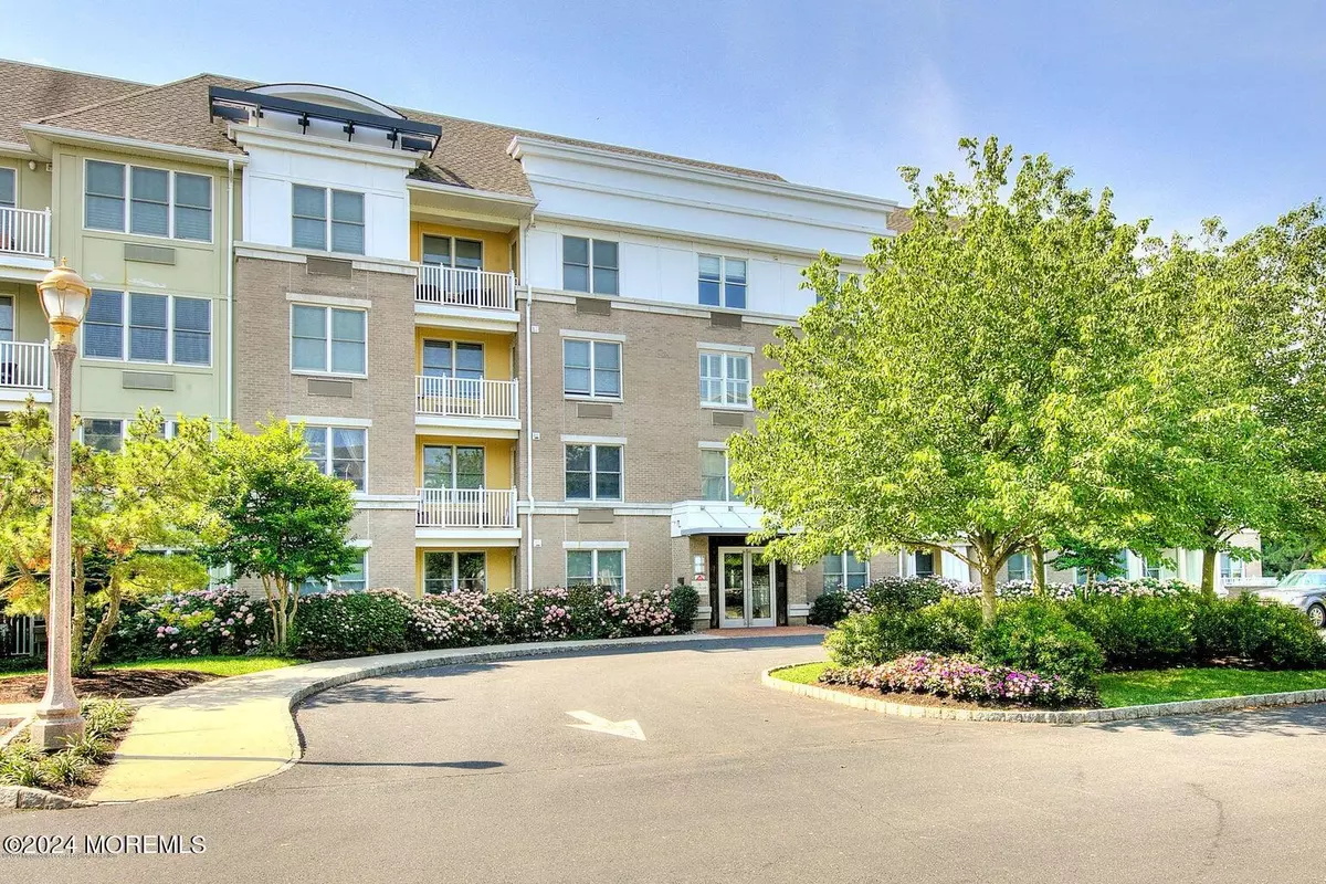 Long Branch, NJ 07740,55 Melrose Terrace #209