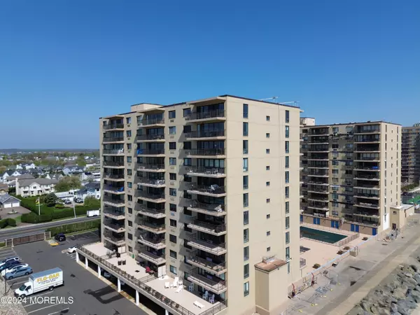 Monmouth Beach, NJ 07750,45 Ocean Avenue #10I