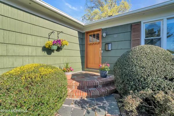 West Long Branch, NJ 07764,12 Richard Lane