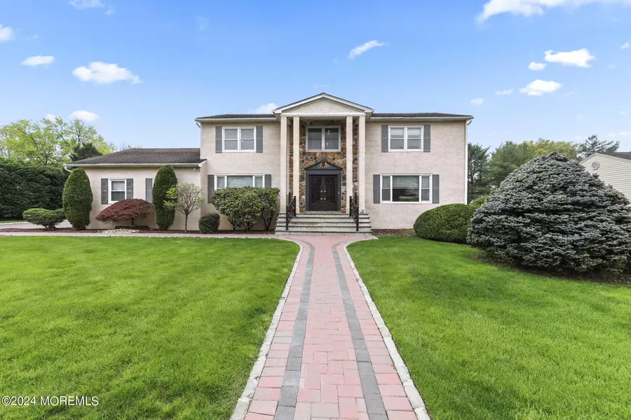 20 Westbrook Drive, Morganville, NJ 07751