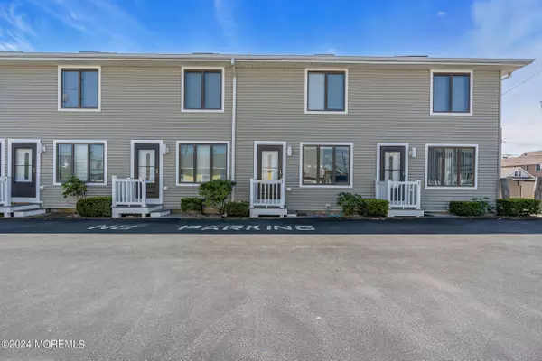 Seaside Park, NJ 08752,1601 Boulevard #2