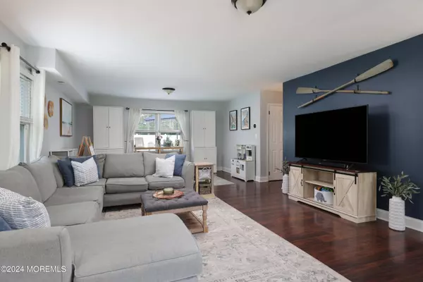 Belford, NJ 07718,91 Walling Avenue