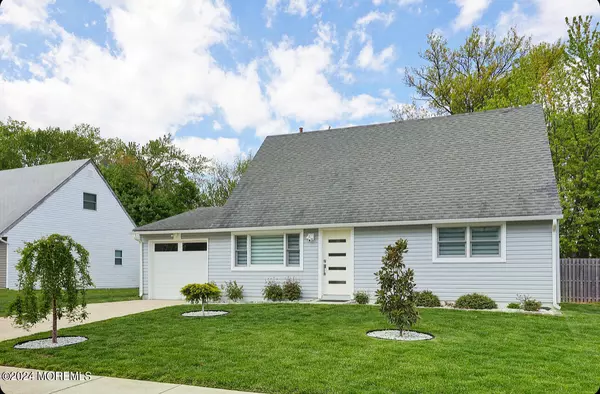 Keyport, NJ 07735,101 Boulevard W