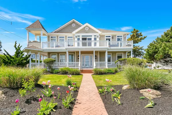 Sea Bright, NJ 07760,560 Ocean Avenue