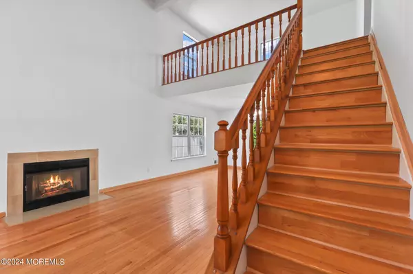 Eatontown, NJ 07724,25 Carmel Way