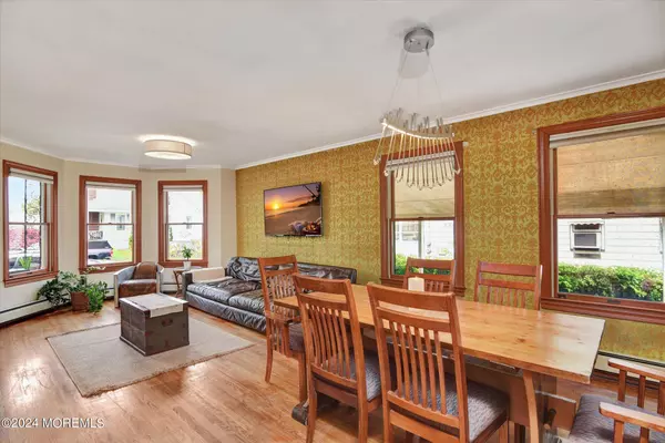 South Amboy City, NJ 08879,373 5th Street