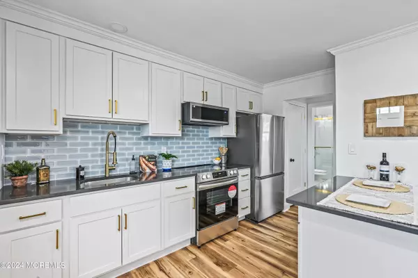 South Seaside Park, NJ 08752,100 24th Avenue #B6