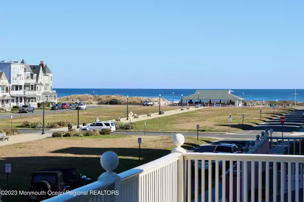 Ocean Grove, NJ 07756,38 Ocean Pathway