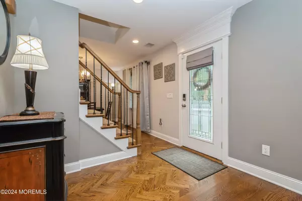 Red Bank, NJ 07701,59 Roosevelt Circle W