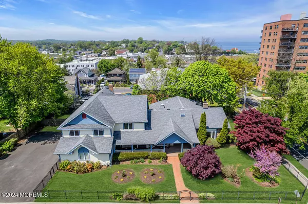 Atlantic Highlands, NJ 07716,1 Third Avenue