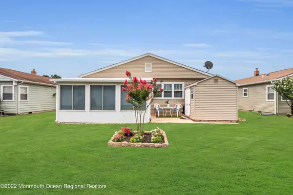 Toms River, NJ 08757,23 Davenport Road W