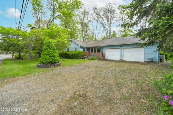 Forked River, NJ 08731,1325 Lakeside Drive S