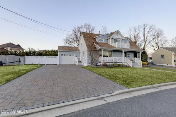 Point Pleasant, NJ 08742,633 Manetta Drive