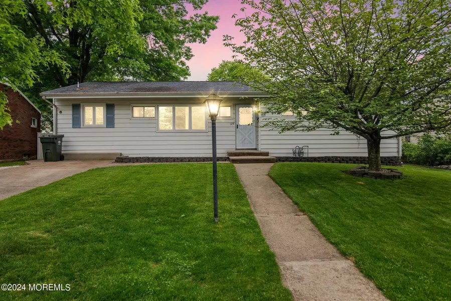 129 Princeton Road, Parlin, NJ 08859