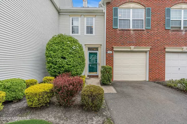 Wall, NJ 07719,142 S Manor Court