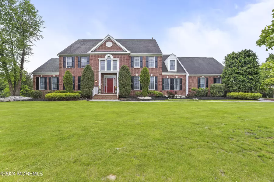 34 Coleridge Drive, Marlboro, NJ 07746