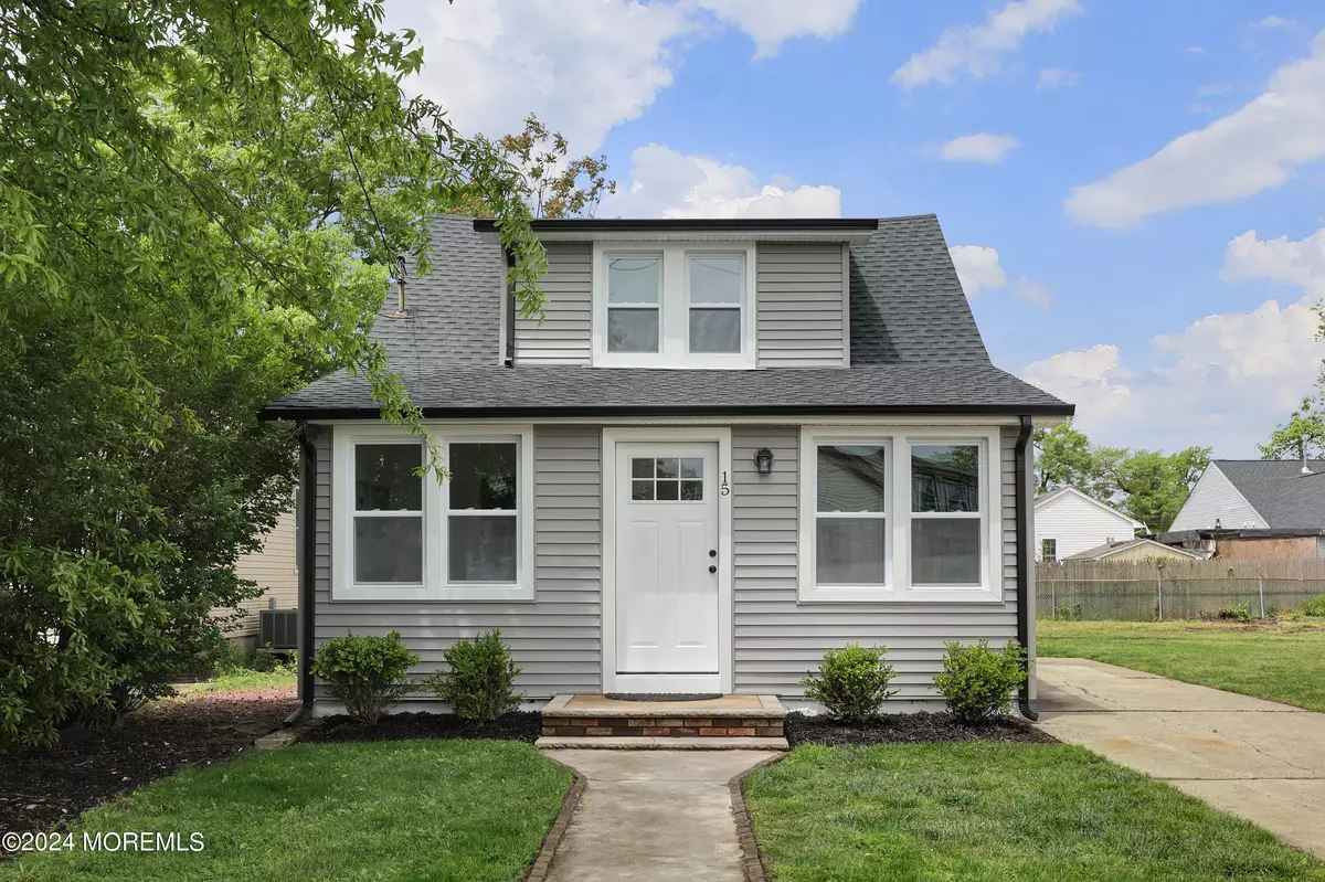 Keansburg, NJ 07734,15 Saint Marks Place