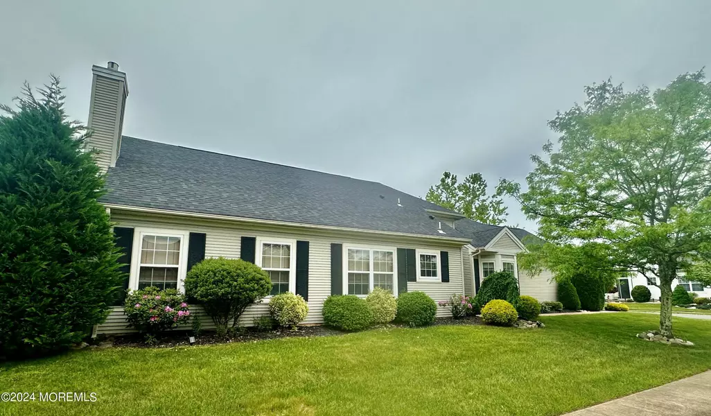 16 Ignatius Drive, Manchester, NJ 08759