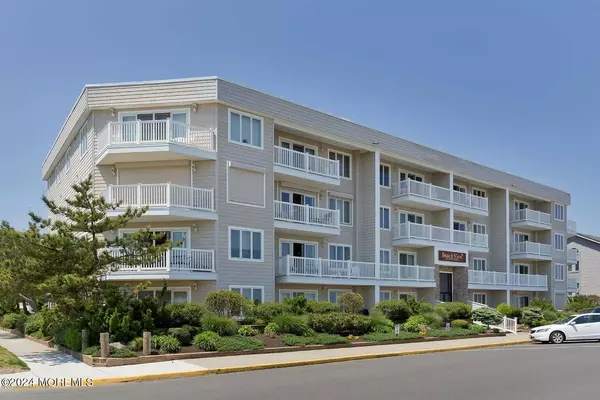 Bradley Beach, NJ 07720,609 Ocean Avenue #8