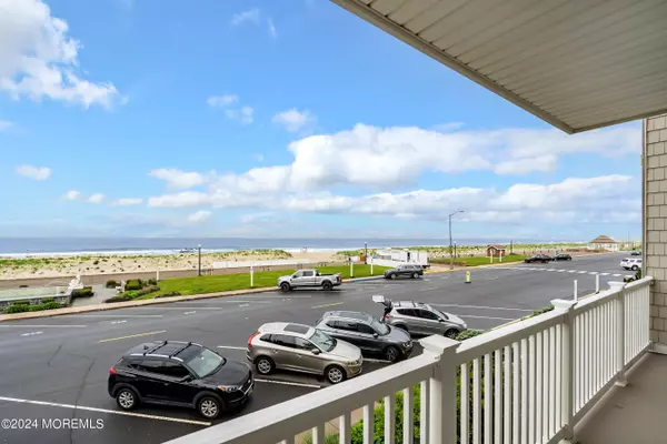 Bradley Beach, NJ 07720,609 Ocean Avenue #8