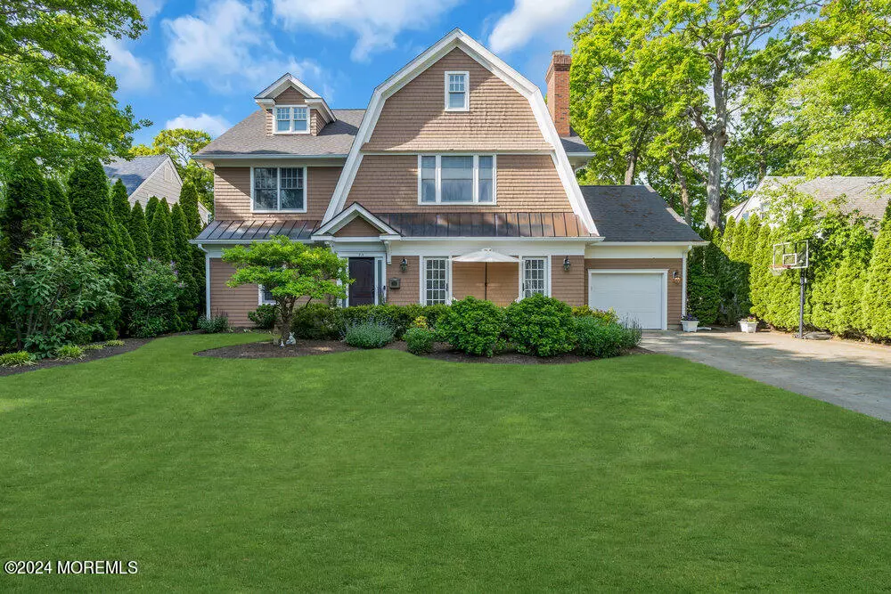 Sea Girt, NJ 08750,715 Baltimore Boulevard