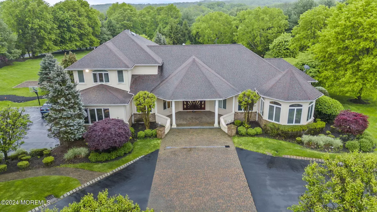 Morganville, NJ 07751,420 Fawns Run