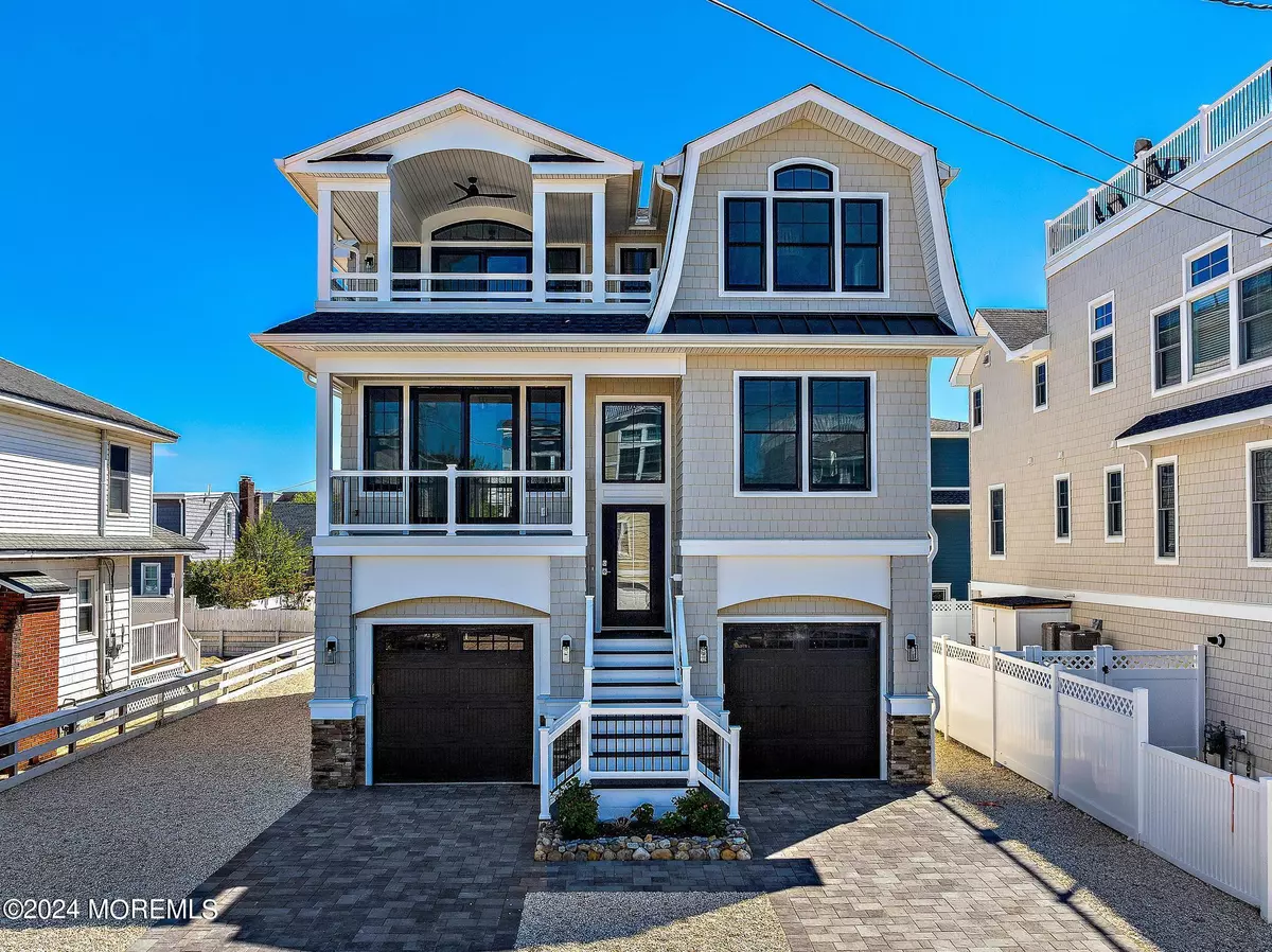 Long Beach Twp, NJ 08008,102 E 34th Street