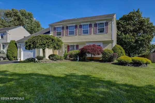 Manalapan, NJ 07726,31 Devon Drive