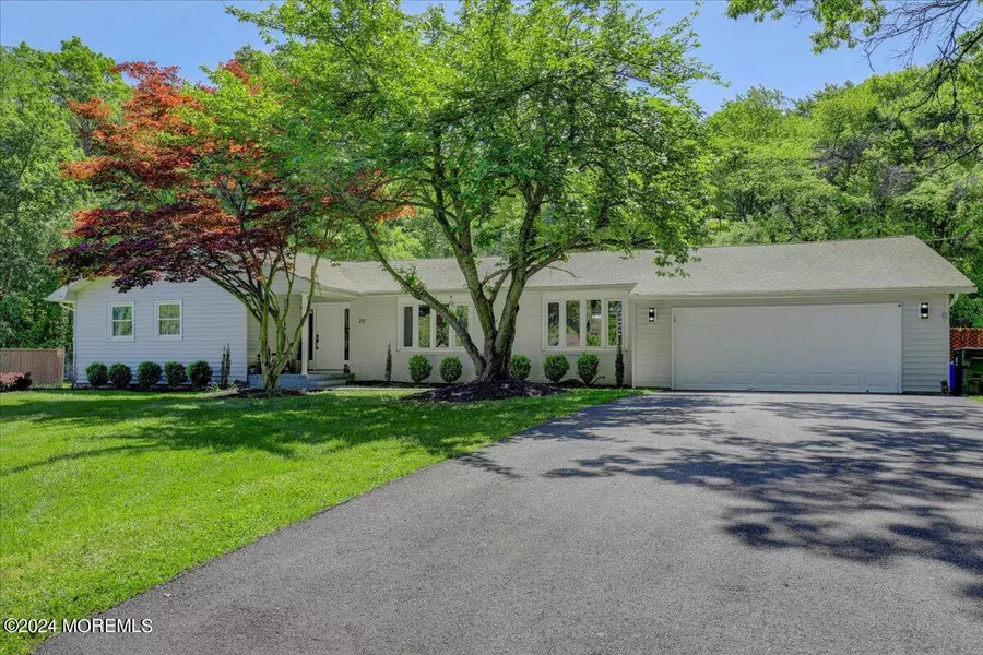20 E Francis Avenue, Morganville, NJ 07751