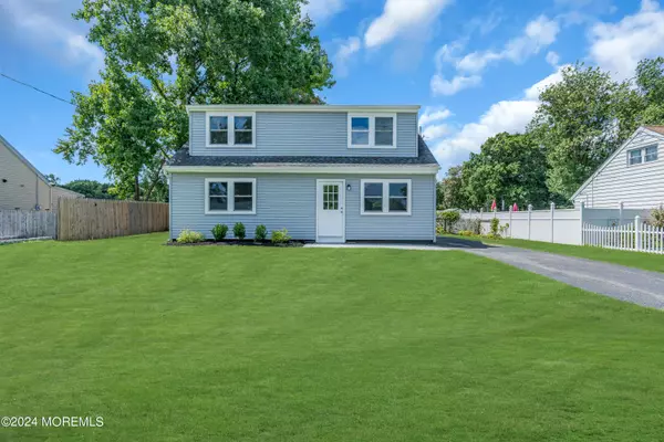 Hazlet, NJ 07730,24 Monterey Drive